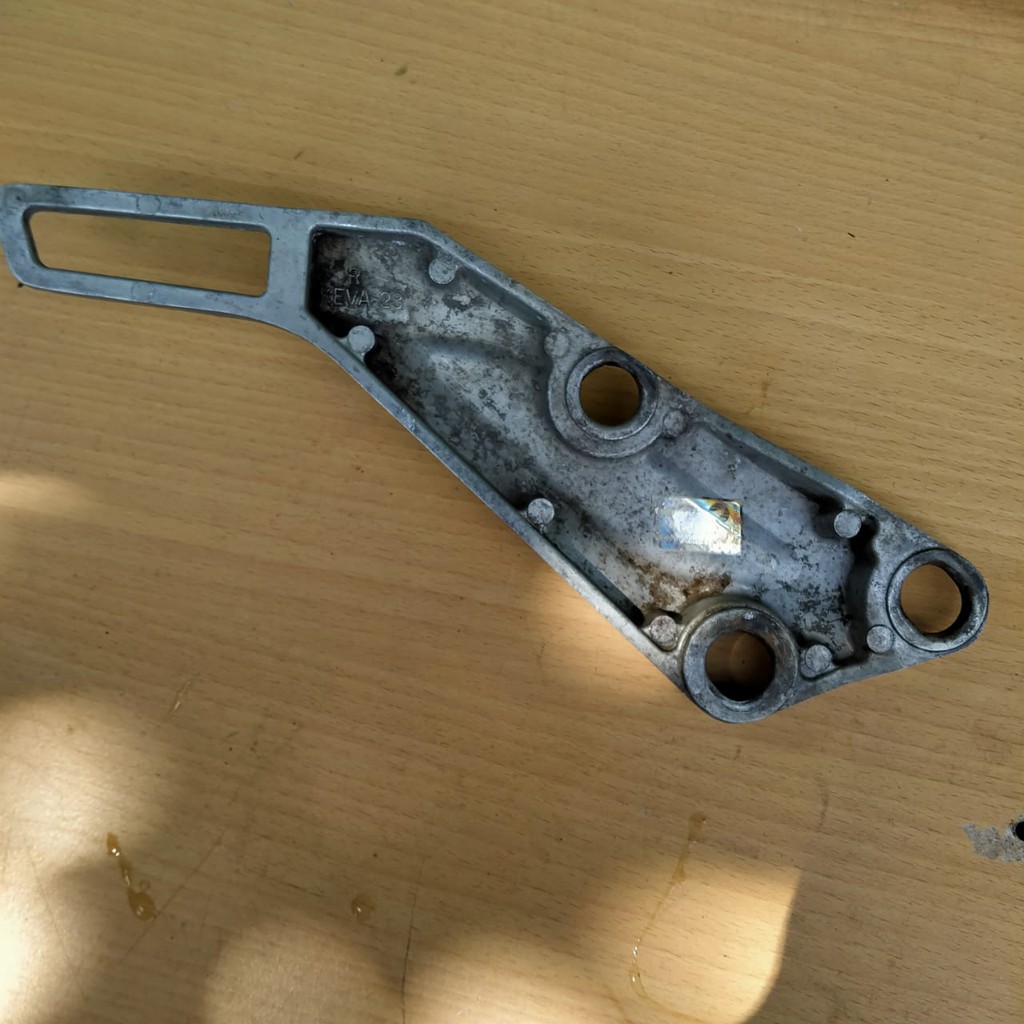 Ijakan kaki dudukan step footstep belakang kanan honda supra x supra lama supra fit lama