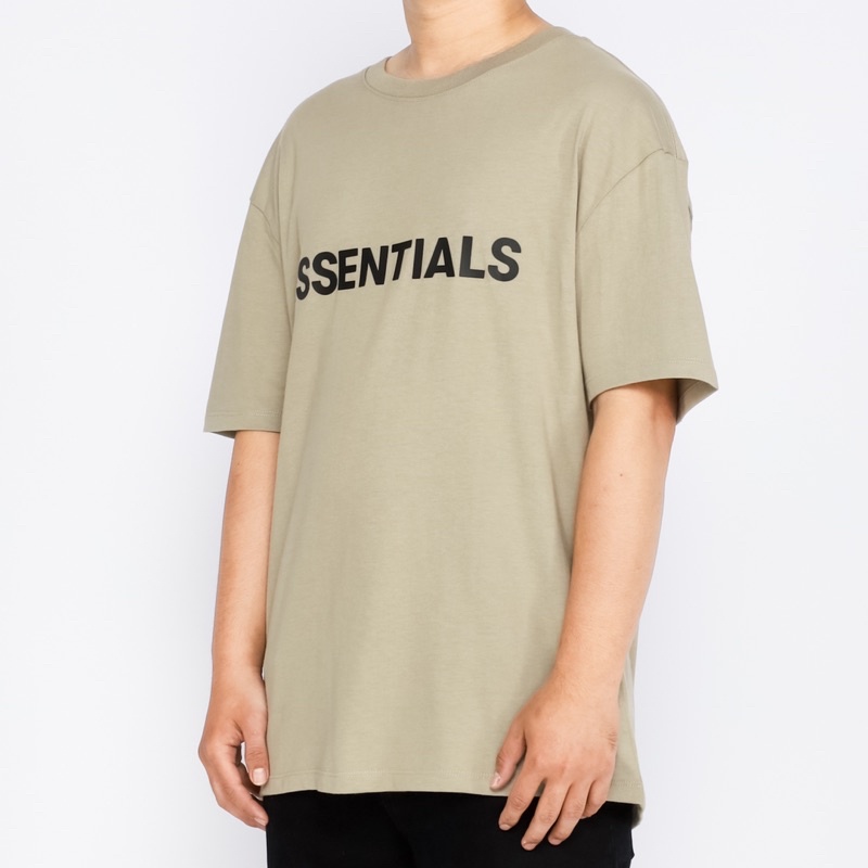 FOG. Ess Tshirt Beige