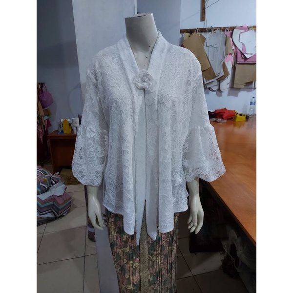 (BrBlJMB) Kebaya floy JUMBO BROKAT tangan BALON glitter KeroncongBusana-Putih