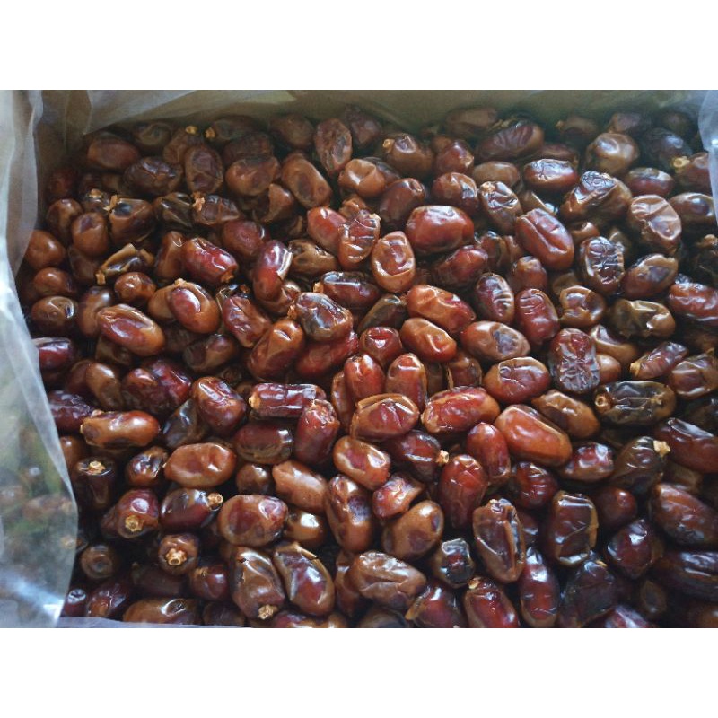 

kurma khalas saad 1kg