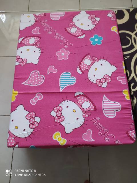 ALAS DUDUK LIPAT  / alas tidur tebal 4 cm Motif hello kitty