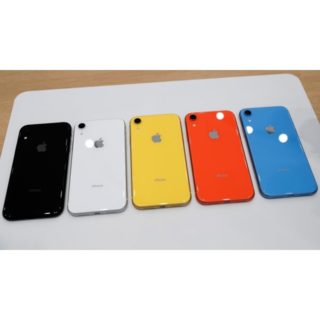 IPHONE XR  SECOND