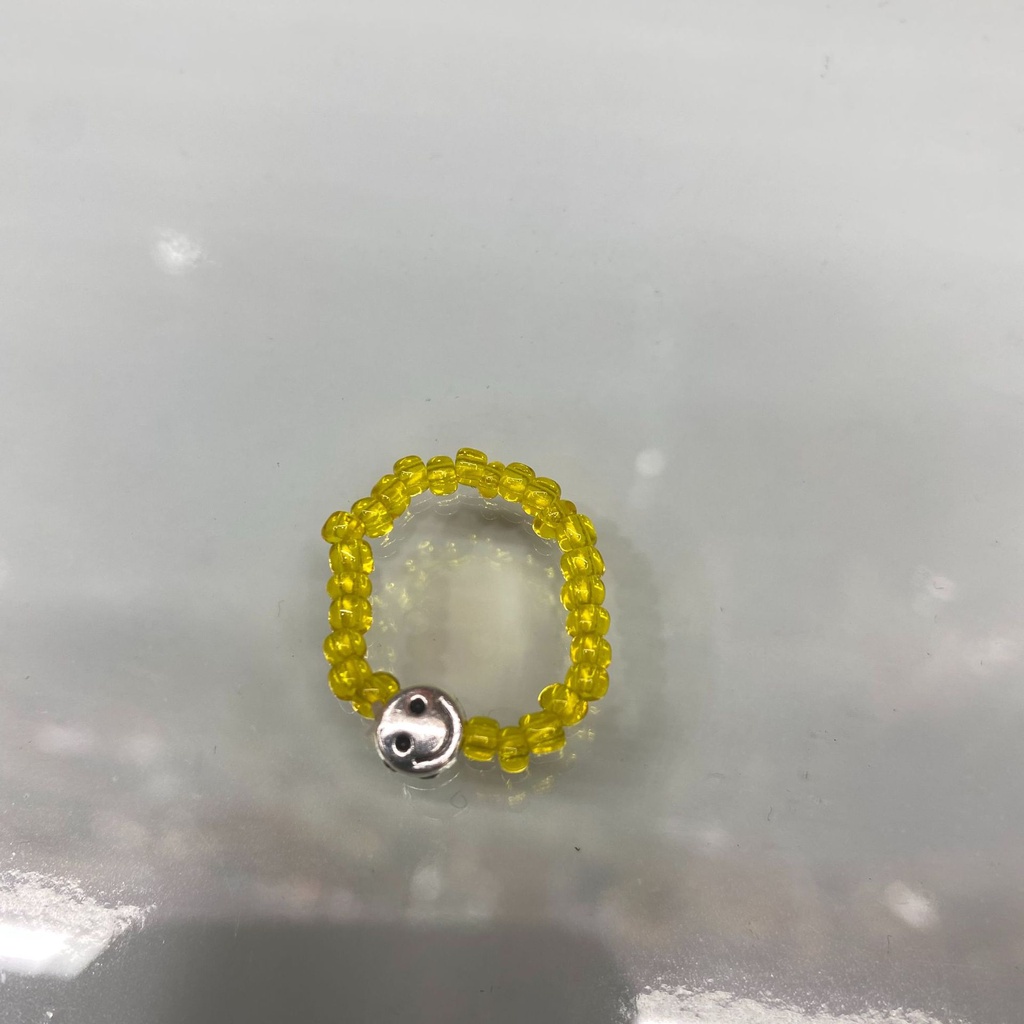Gelang Tangan Manik-Manik Motif Smiley Face Warna Permen Beige Ala Korea / Retro Untuk Wanita-Yellow Ring