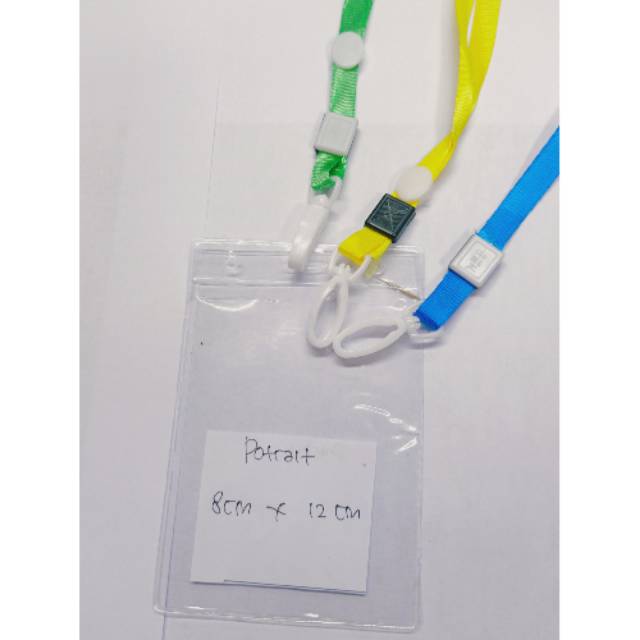 

Paketan Plastik Panitia + Tali Id Card 1CM Import Kait