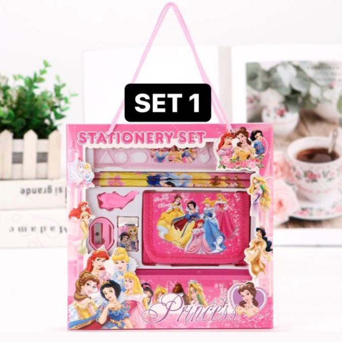 

SET STATIONERY FREE DOMPET / SET ALAT TULIS SEKOLAH FREE NOTE BOOK