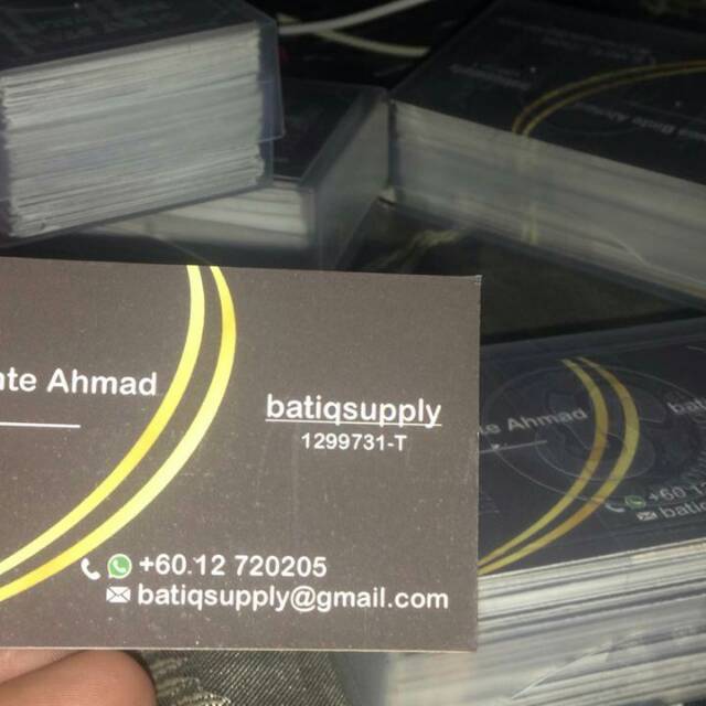 

Kartu nama bahan matte paper 220gsm