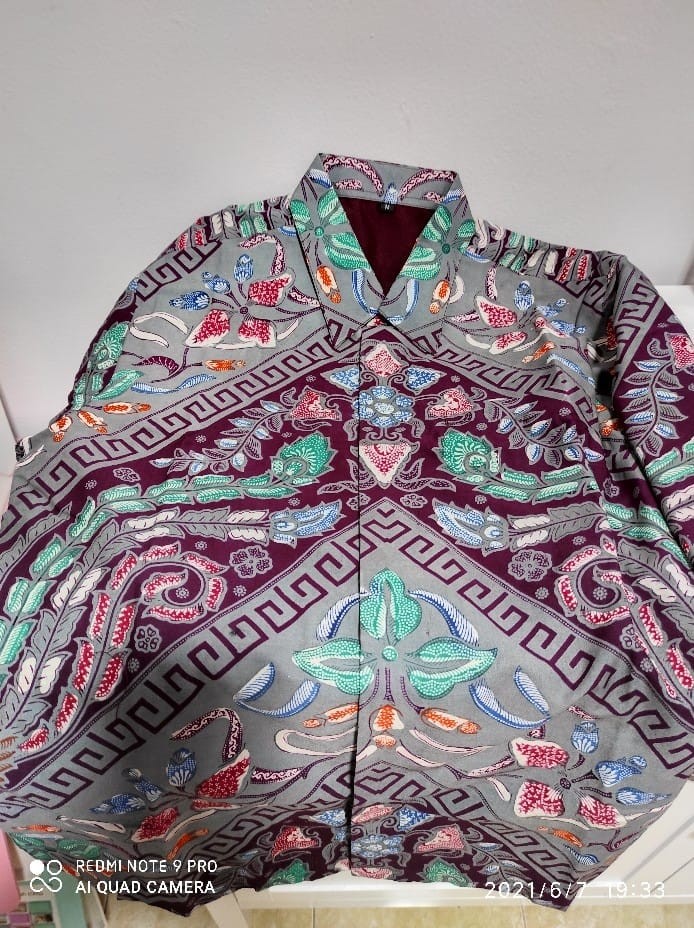 Batik Halus Kemeja Batik Tulis Baju Batik Pria Lengan Panjang Premium Kerja Kondangan Terbaru Cod