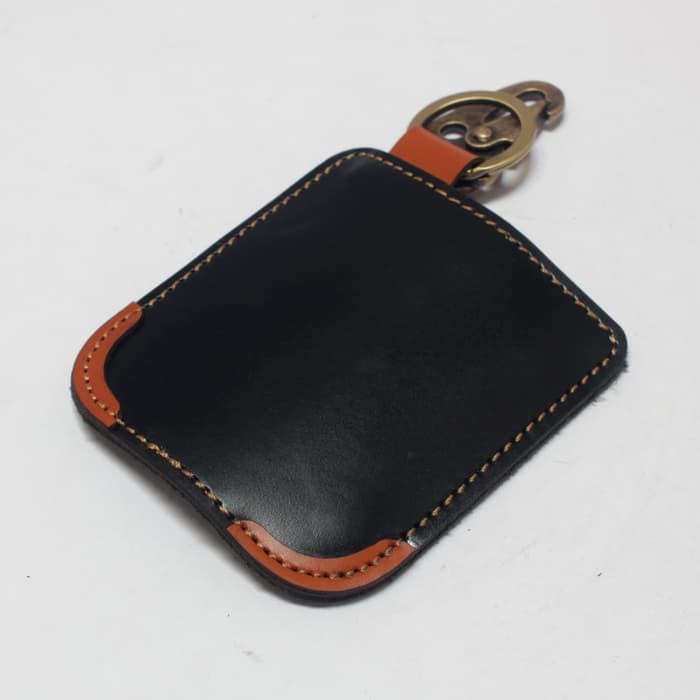 dompet stnk mobil motor model slim gantungan kunci hitam tan PHKC650