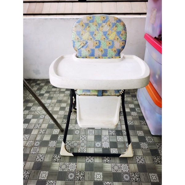 High Chair preloved