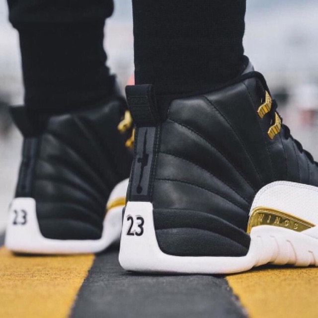 Jual AIR JORDAN 12 WINGS BLACK GOLD 