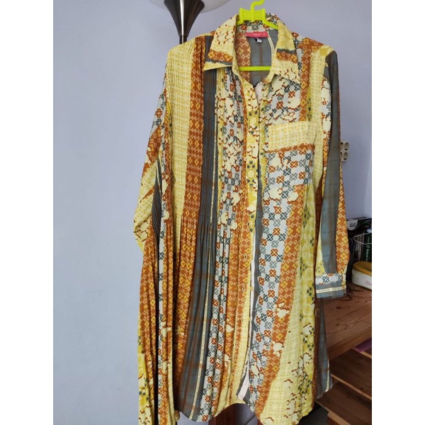 ria Miranda Preloved Menik tunik