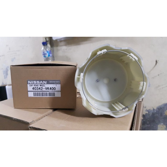 dop roda velg nissan terrano 22
