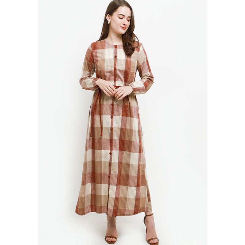 EXPAND Visha Long Dress - tag  849.900