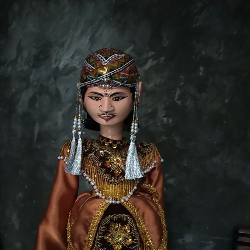 wayang golek maktal ukuran panggung