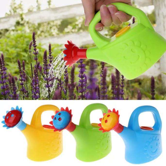 [Ready Stok] Alat Penyiram Tanaman Anak Watering Can Mainan Siram