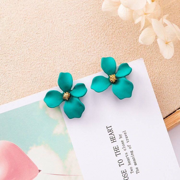 [COD] Anting Tusuk Motif Bunga Aksesoris Fashion Anting Wanita