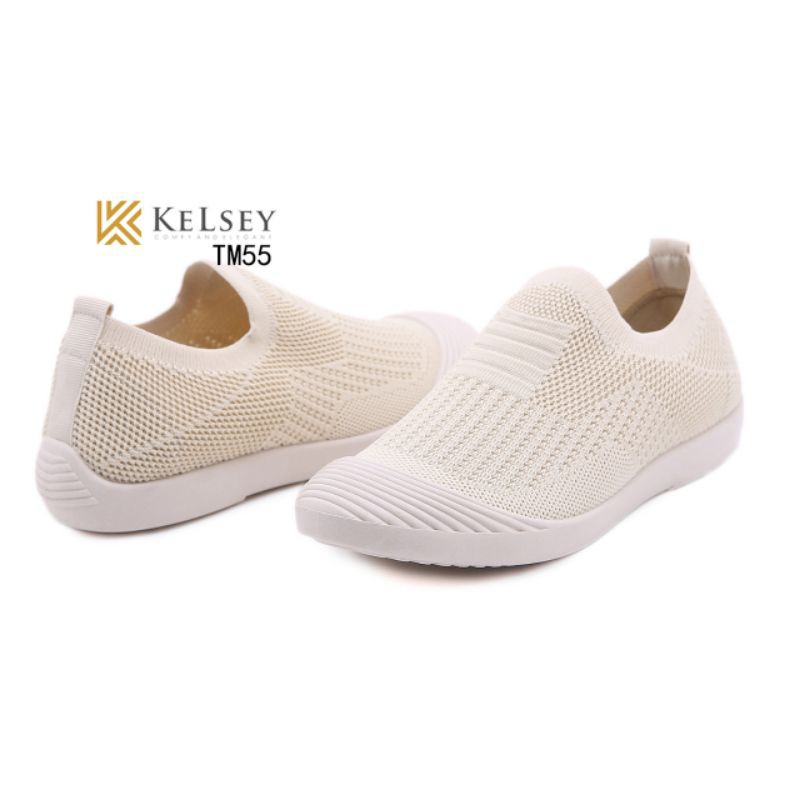 Kelsey Sepatu Slip On Wanita TM55