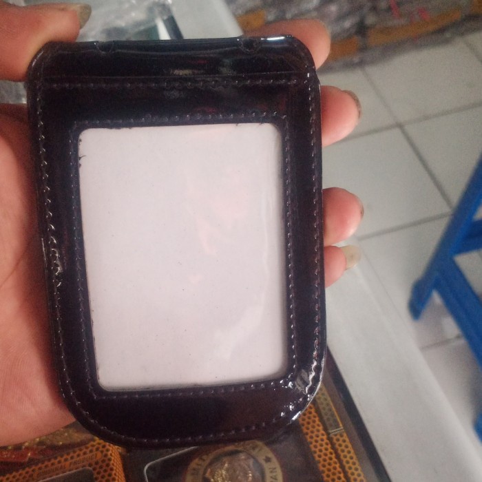 

Hemat Tempat Id Card Mengkilap/Id Card Saku/Id Card Kulit Mengkilap Trendi