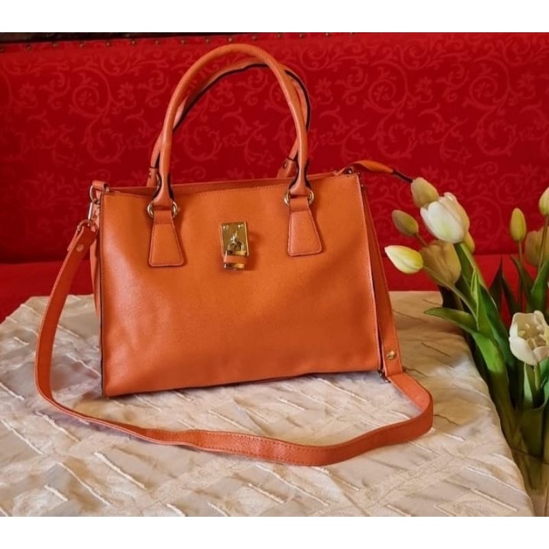 Prelove Tas -Branded Original Merk Elegance Paris