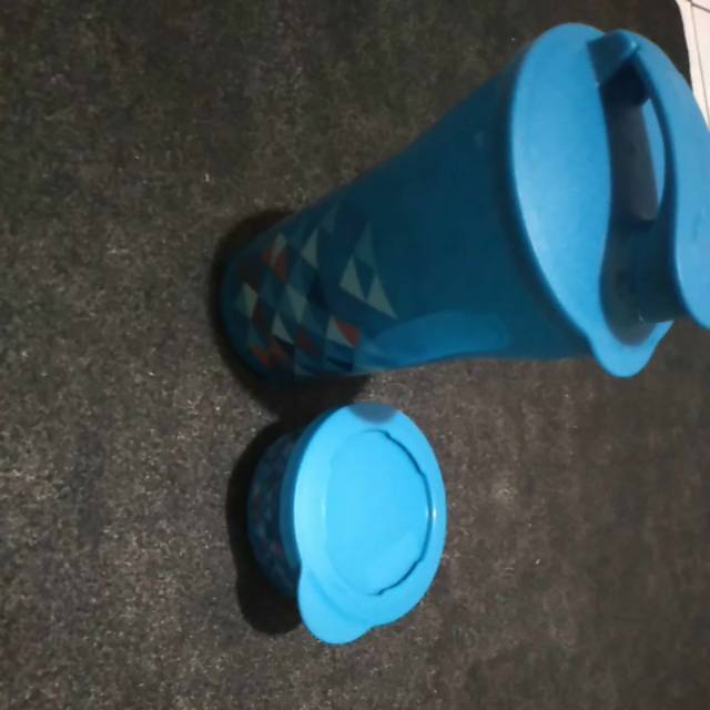 

Tempat minum tupperware+tepat sambel