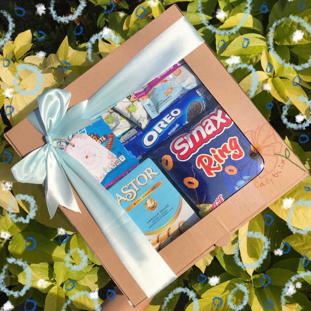

SNACKBOX | HAMPERS SNACK | GIFTBOX | HADIAH ULANG TAHUN , ANNIVERSARY, WISUDA