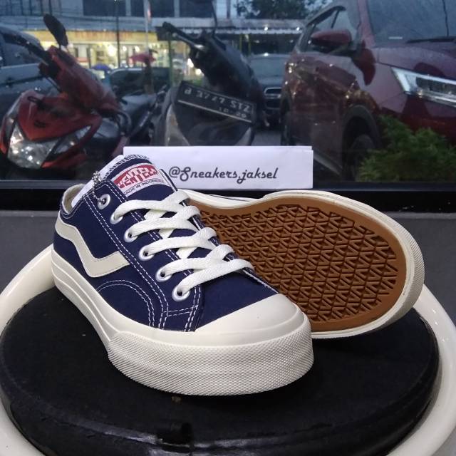 100% ORIGINAL SEPATU VANTELA PUBLIC LOW NAVY