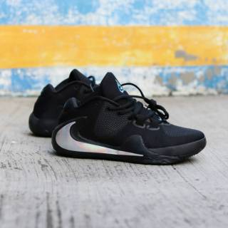 nike zoom freak 1 harga