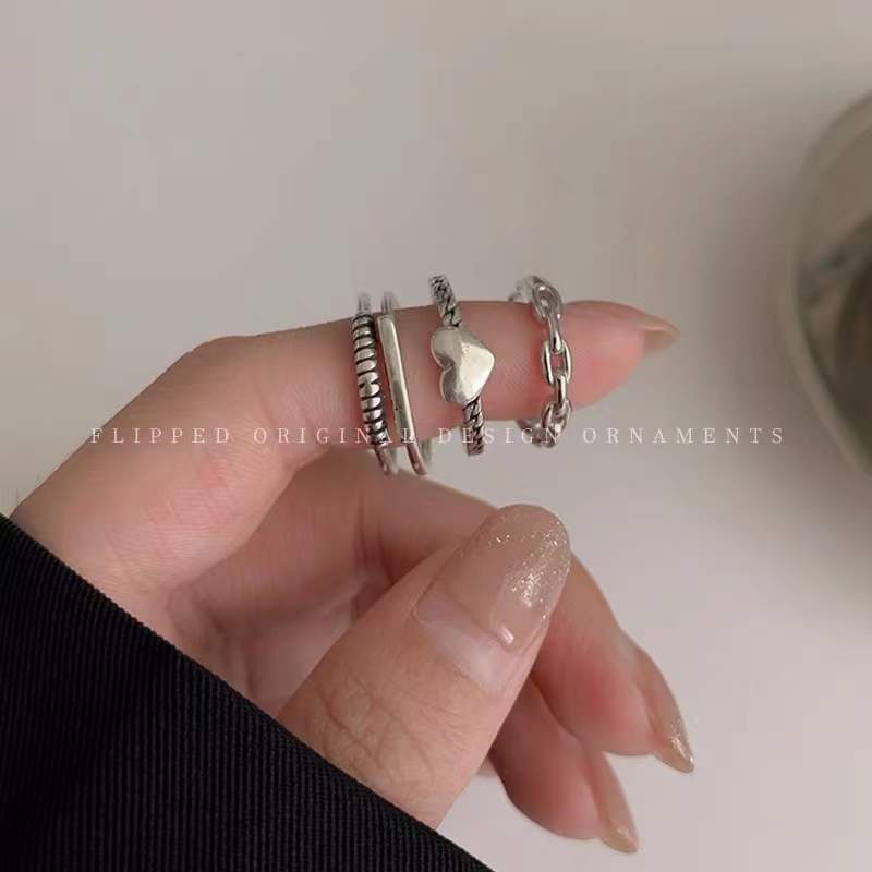 3pcs / Set Cincin Jari Telunjuk Desain Rantai Hati Hollow Untuk Fashion