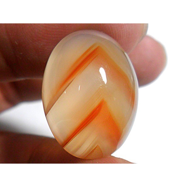 AG095 Oval Cabochon 21ct 22x16mm Orange White Pyramid pattern Natural Picture Agate