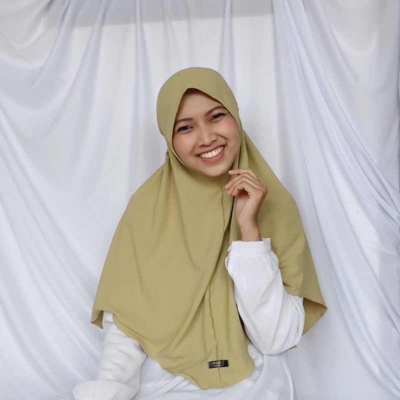 Hijab Bergo Crincle Airflow Erina Series Premium - Jilbab Daily Nyaman