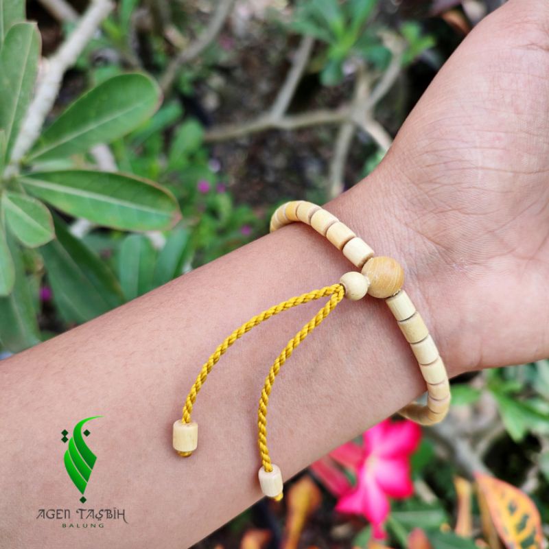 Gelang Cantik Pria Wanita Kayu Kemuning Gading, Asli Kayu Langka Bertuah Nusantara, Kualitas Premium