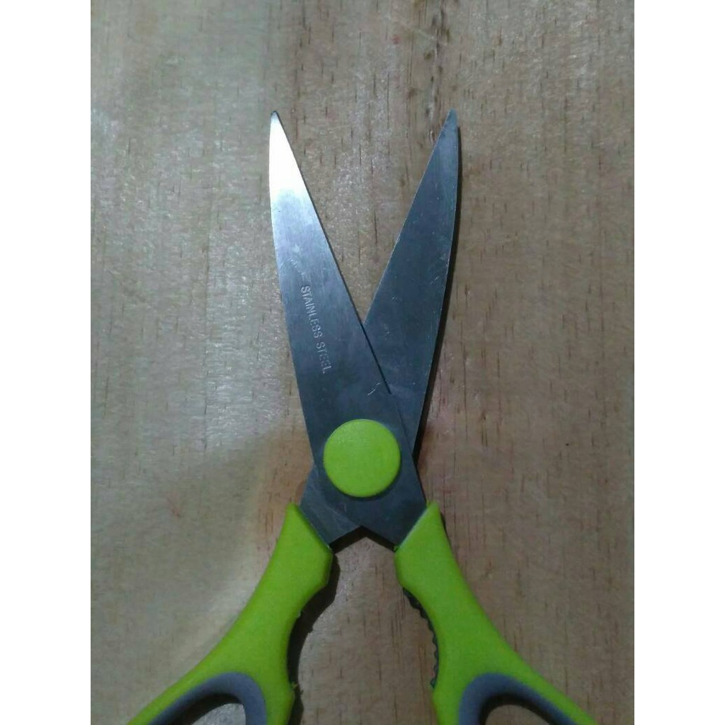 Gunting Serba Guna Gagang Karet Besar