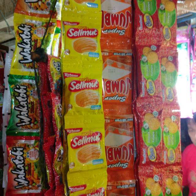 

Snack murah dan enak,banyak macemnya