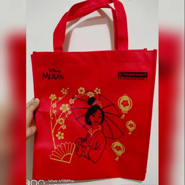 Shopping bag hypermart disney mulan merah