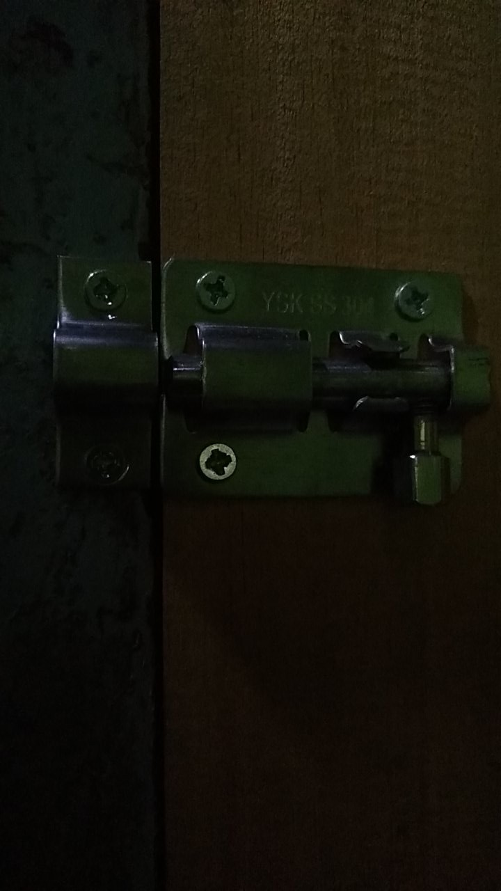 Slot Pintu Grendel Pengunci Jendela Stainless 2 Inch