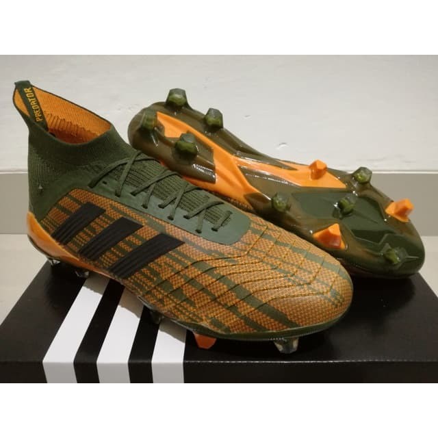 Sepatu Bola - Soccer Adidas Predator 18.1 Lone Hunter - FG