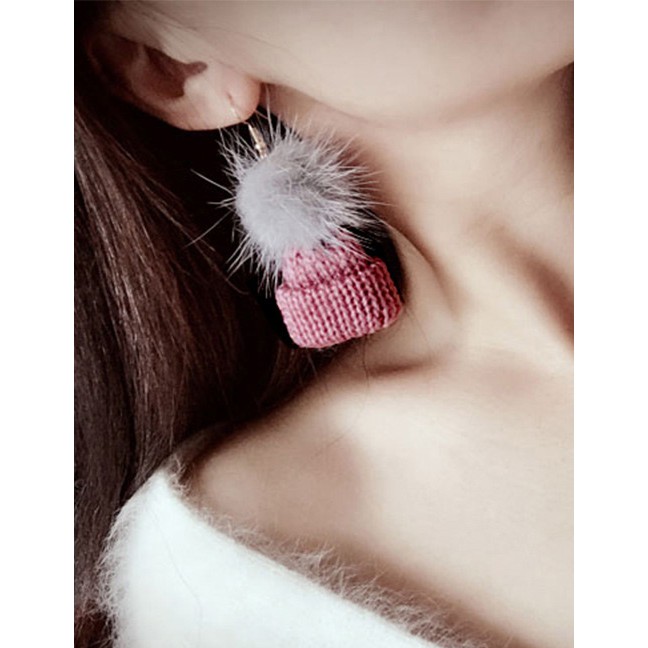 LRC Anting Gantung Fashion Hat Shape Decorated Simple Earrings