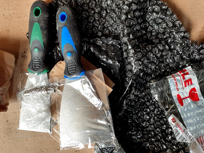 Wl Kapi Cat Gagang Karet 3 / Kapi Cat Gagang Karet 3 Inch (l 7,5cm X P 20,5cm)