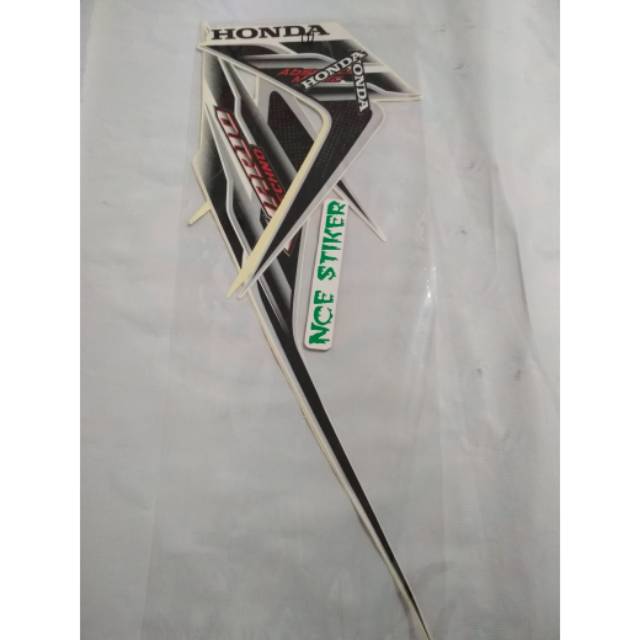 STIKER STRIPING VARIO TECHNO CARBU 110 2010 PUTIH