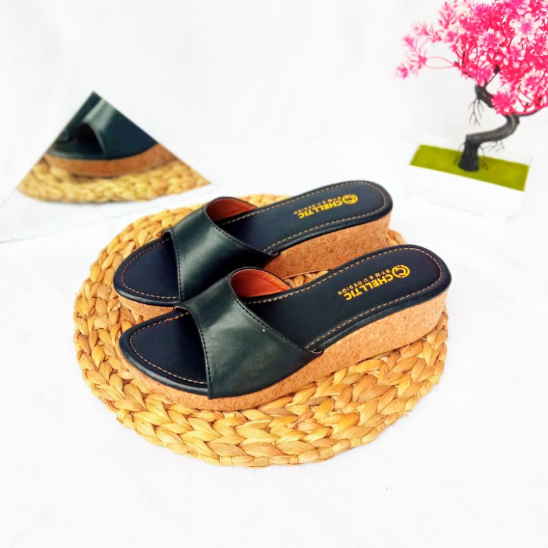 [CUCI GUDANG ] Sandal Wedges Wanita Selop Casual