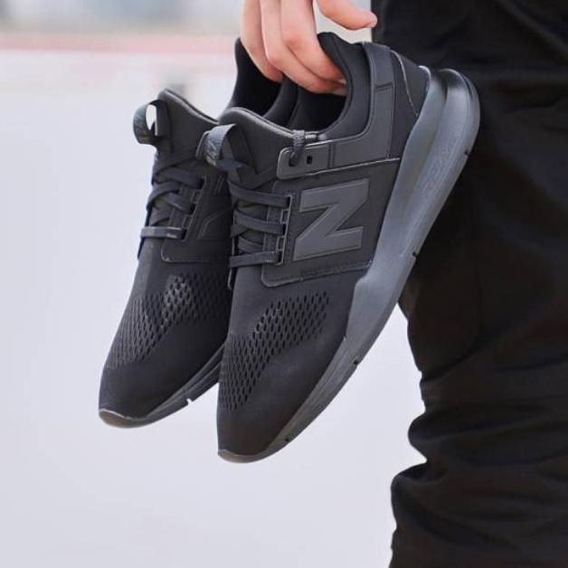 PROMO TERMURAH TERLARIS New Balance 247 Revlite Full Black Original - 39 I