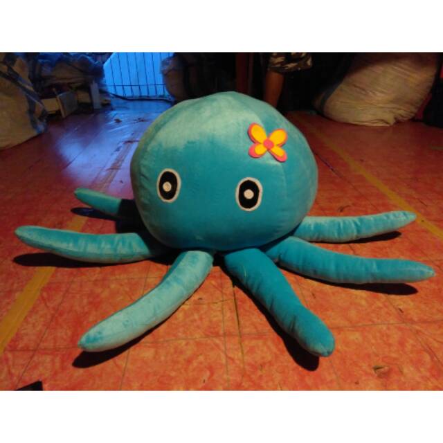 Boneka gurita jumbo