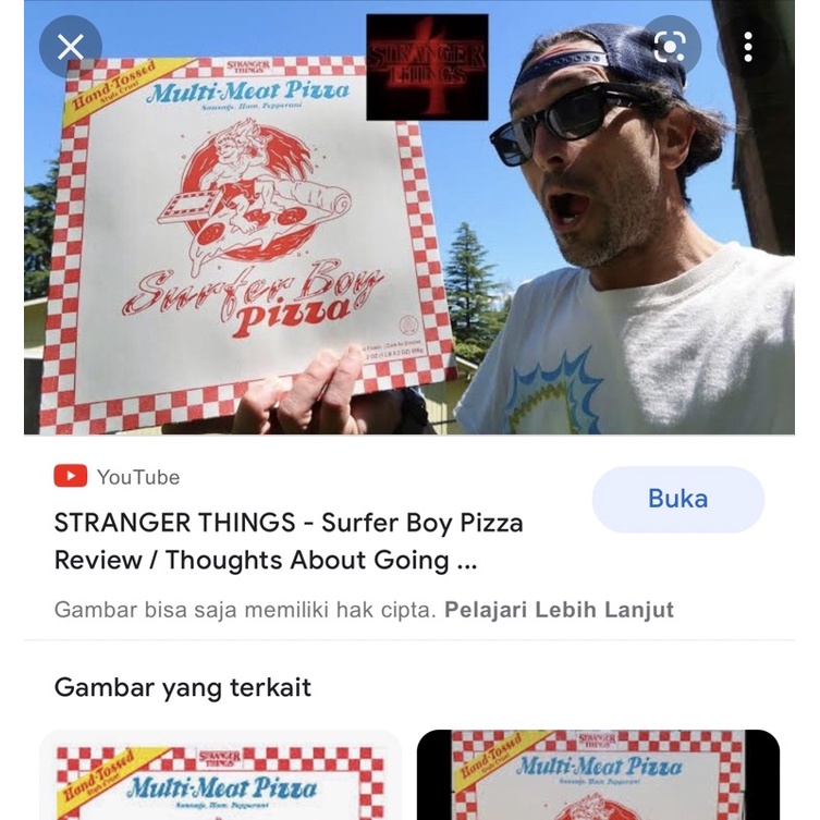 Kaos Surfer Boy Pizza -  Hellfire Club Stranger Things 4 - Howkisn