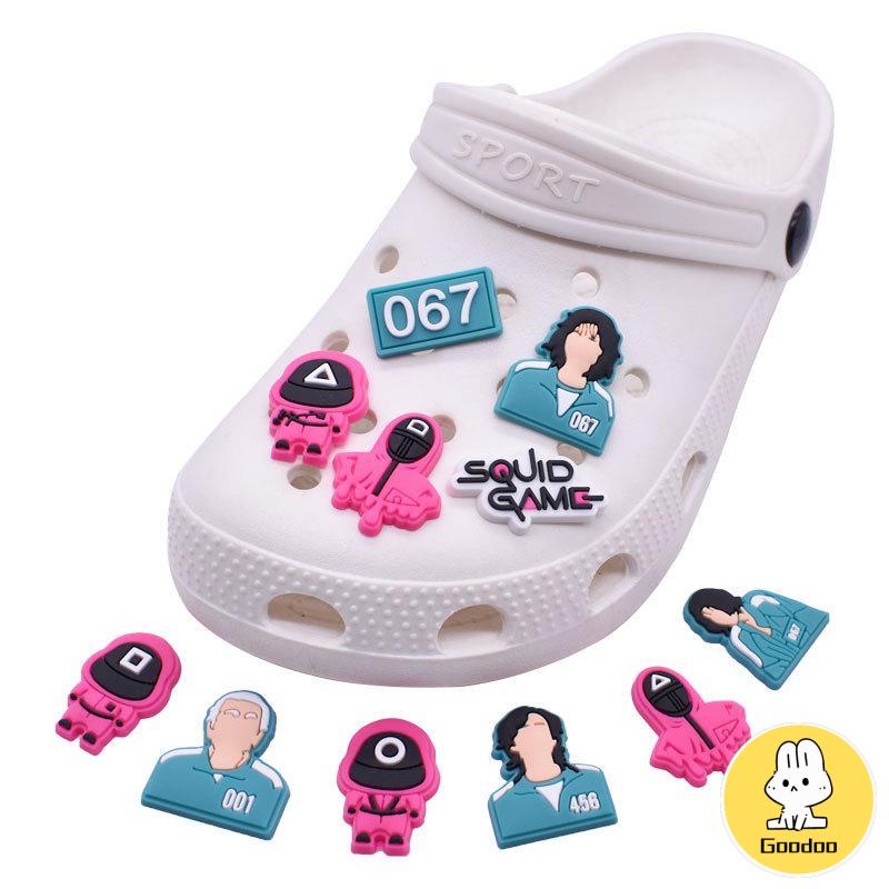 Crocs Jibbitz Pin Sandal Bercahaya Stiker Gesper Sepatu Wanita PVC Untuk Dekorasi Taman Cocok Untuk Wanita Pria -Doo