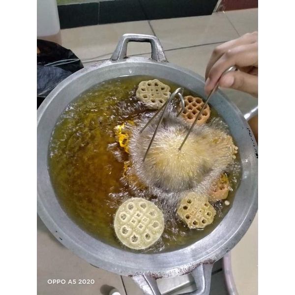 

keripik kambang loyang