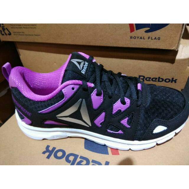 sepatu running nike wanita original