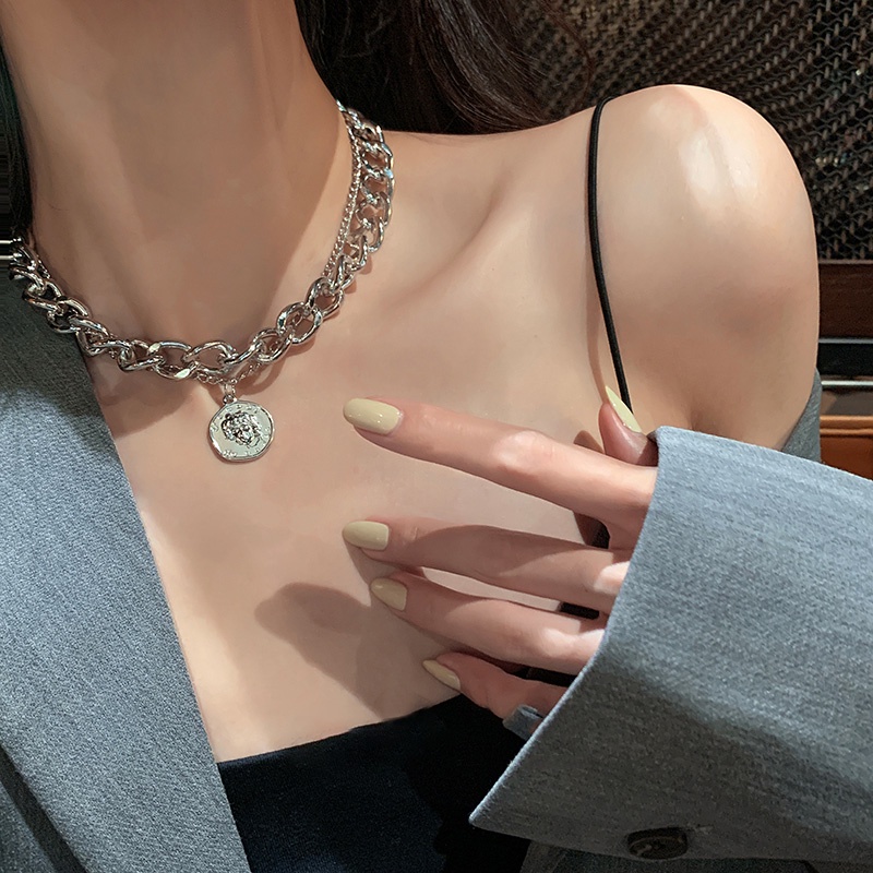 Necklace Accessories Hip Hop Light Luxury Clavicle Chain Trend