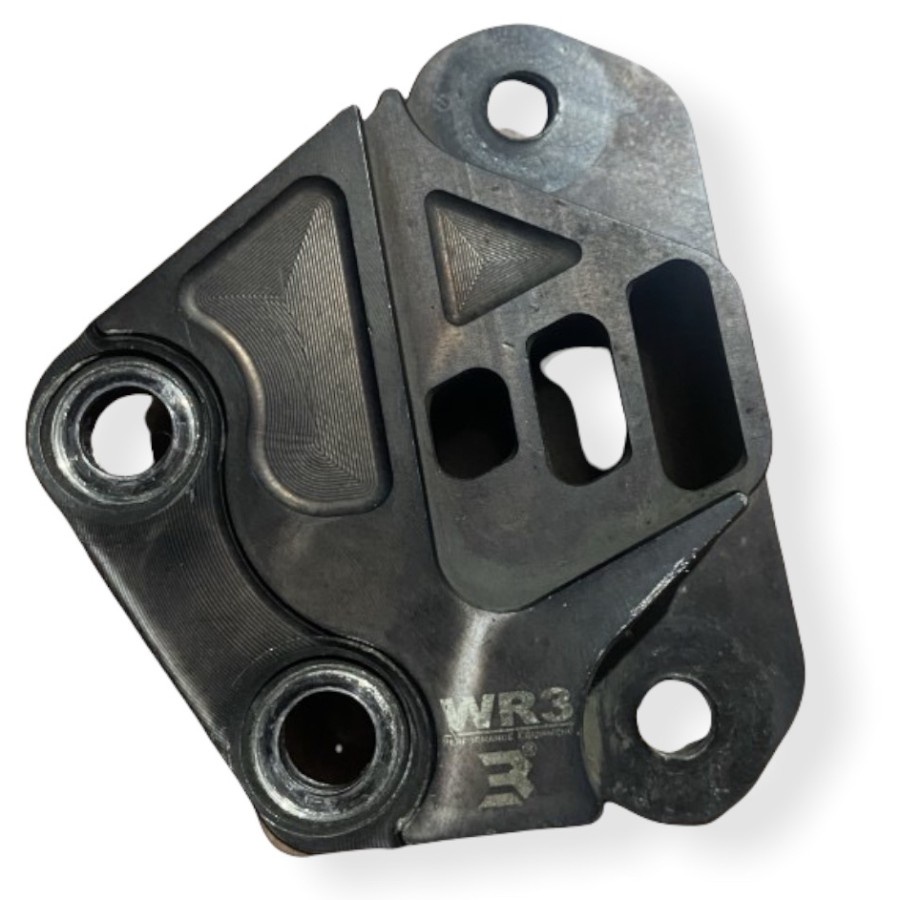 Breket Bracket Brembo 4P Xmax Second