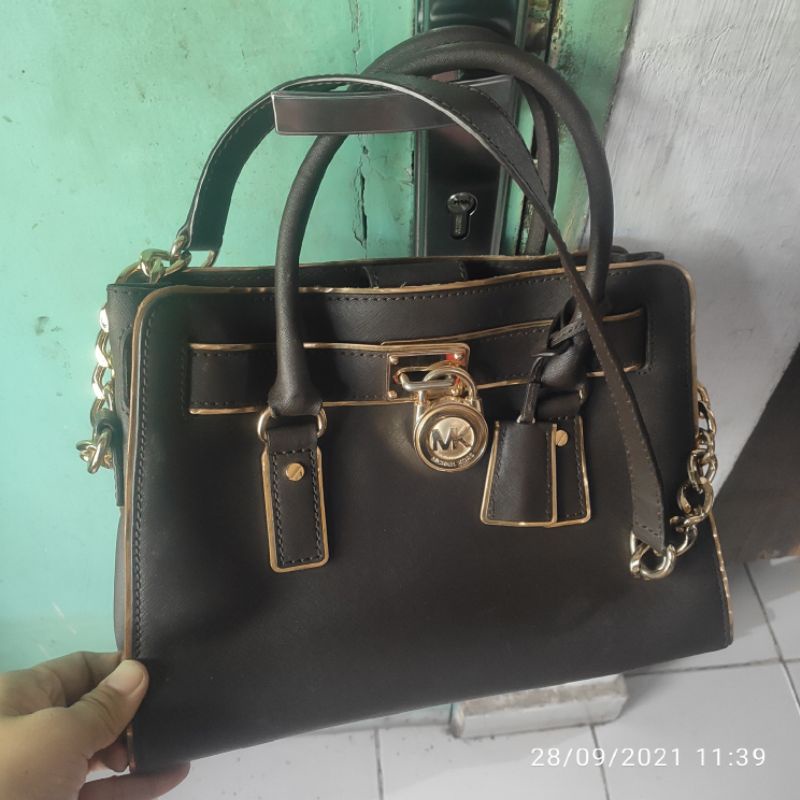 tas second kulit merk michael kors