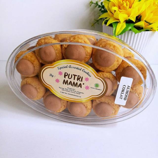 

Almond Chocolate Ball Cookies Special Putri Mama - Renyah & Enak